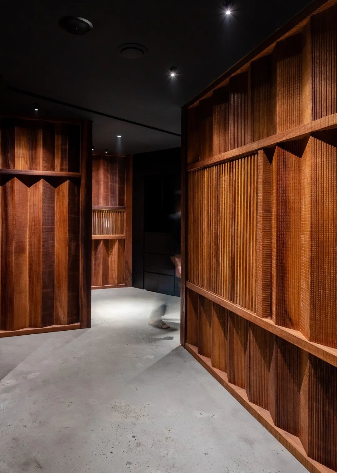 Vietnam Wabi Restaurant interior design 越南餐廳室內設計／Adrei Studio
