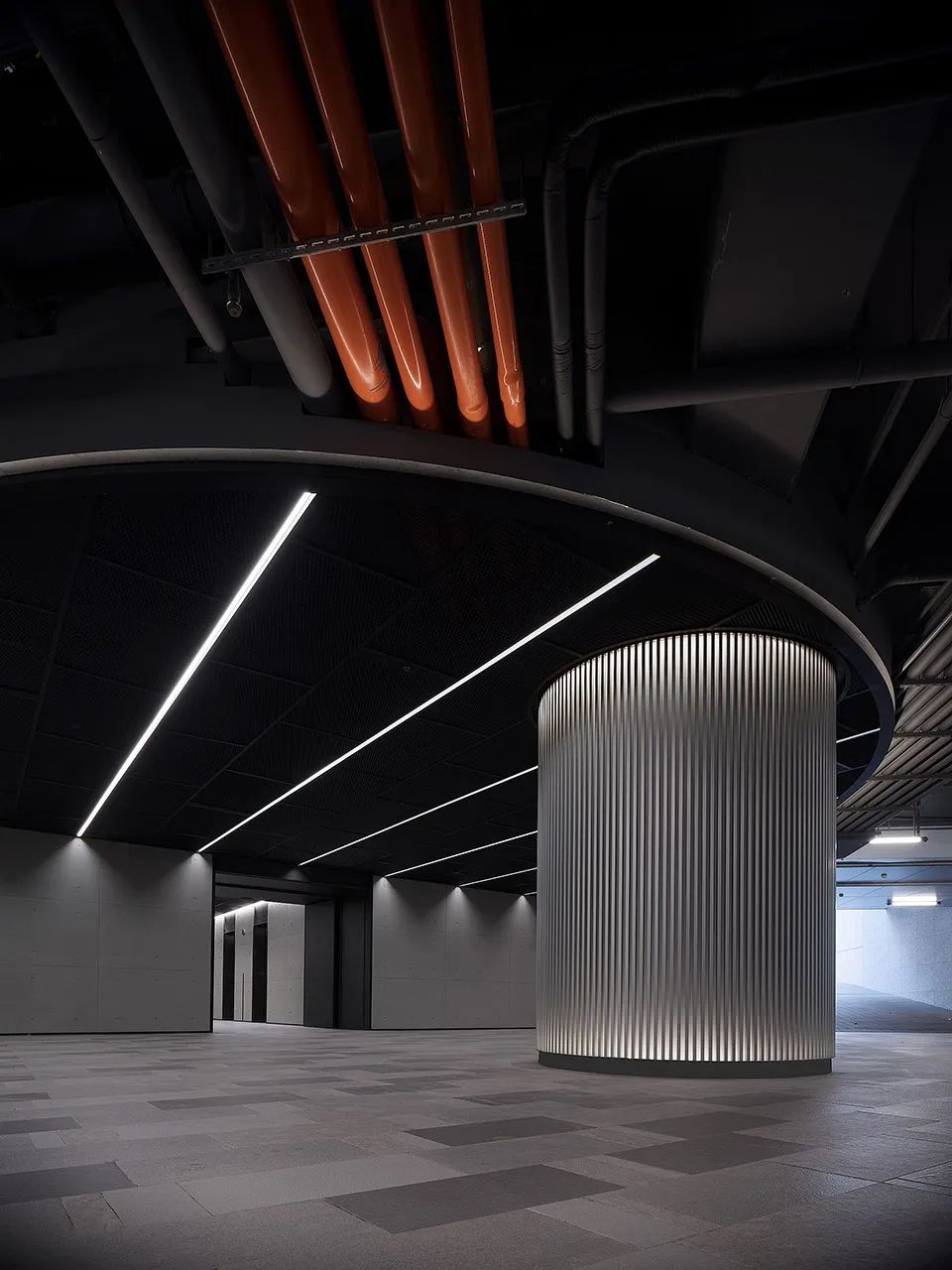 B1地下空間延續炫酷幾何的照明氛圍和金屬材質的矩陣結構 訊凱國際Cooler Master Taipei office inteiror design 台北辦公室室內設計／DESFA GROUP