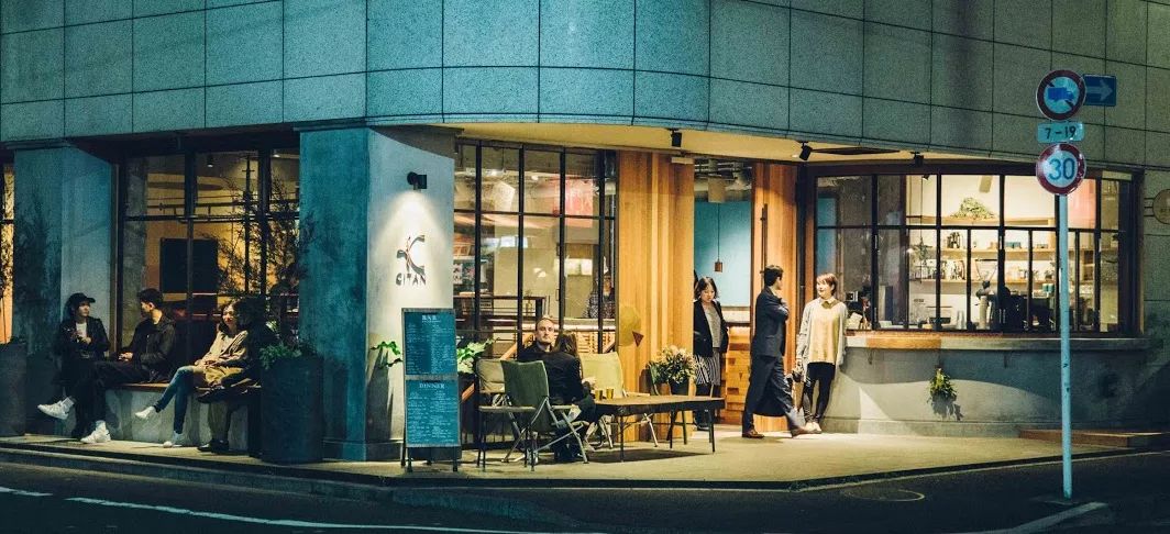 CITAN Hostel享有Google的高評價，高達4.5分，位於東京的日本橋區。這裡是一個商住混合的區域，街頭轉角處，旅居與社區交融，構築出一個既獨特又魅力四射的場所
