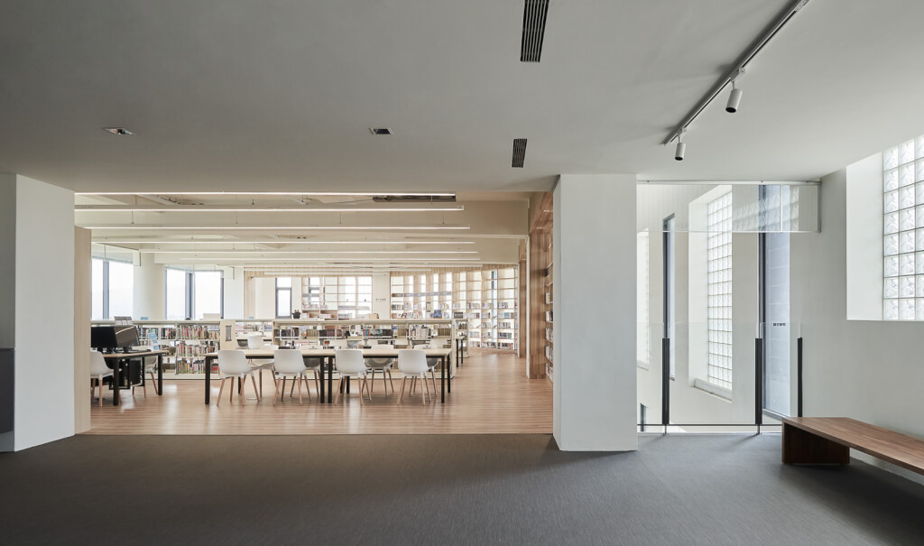 Tachung Public Library 台中公共圖書館外埔分館擴建工程／蔡顯恭建築師事務所 大秝設計 TALI DESIGN