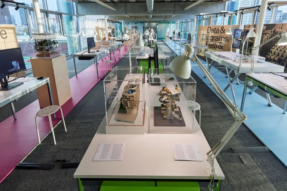 MVRDV回顧展 MVRDVHNI: The Living Archive 荷蘭新研究所(Het Nieuwe Instituut)