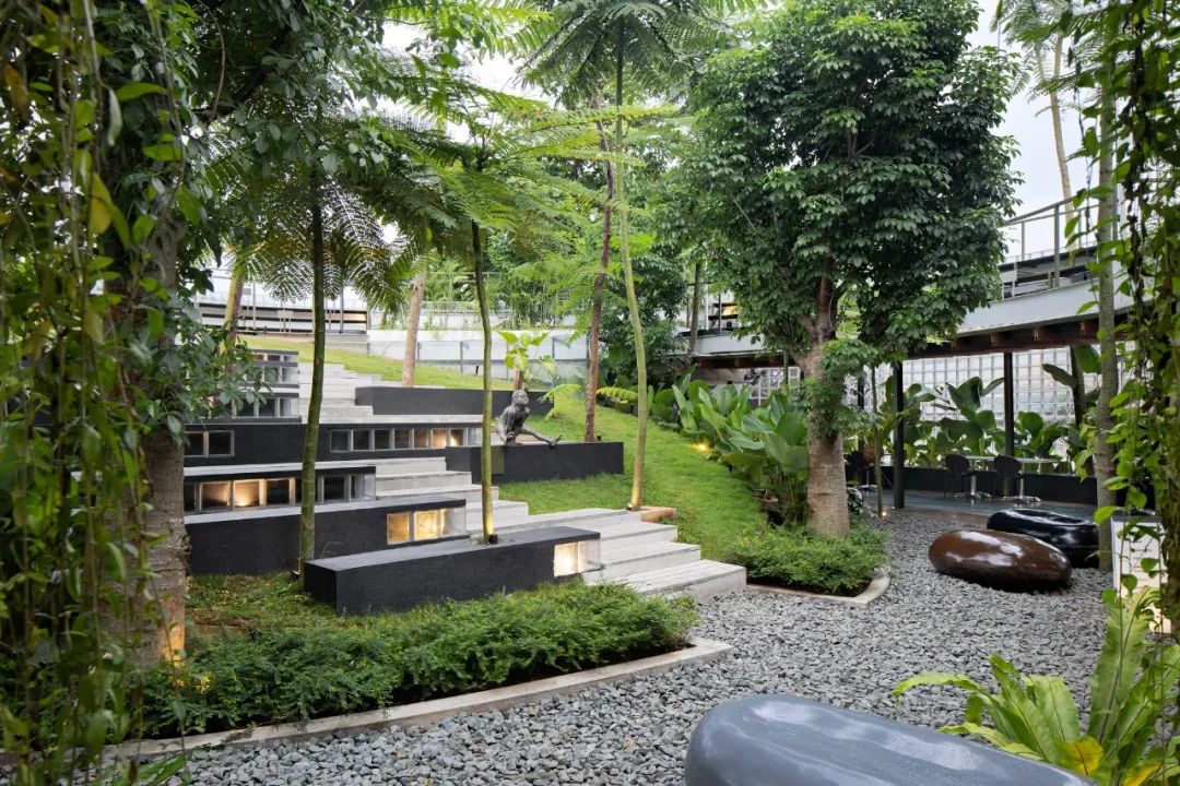 雅加達環形咖啡店 Jakarta Tanatap Coffee Ampera／Research Artistic Design + architecture