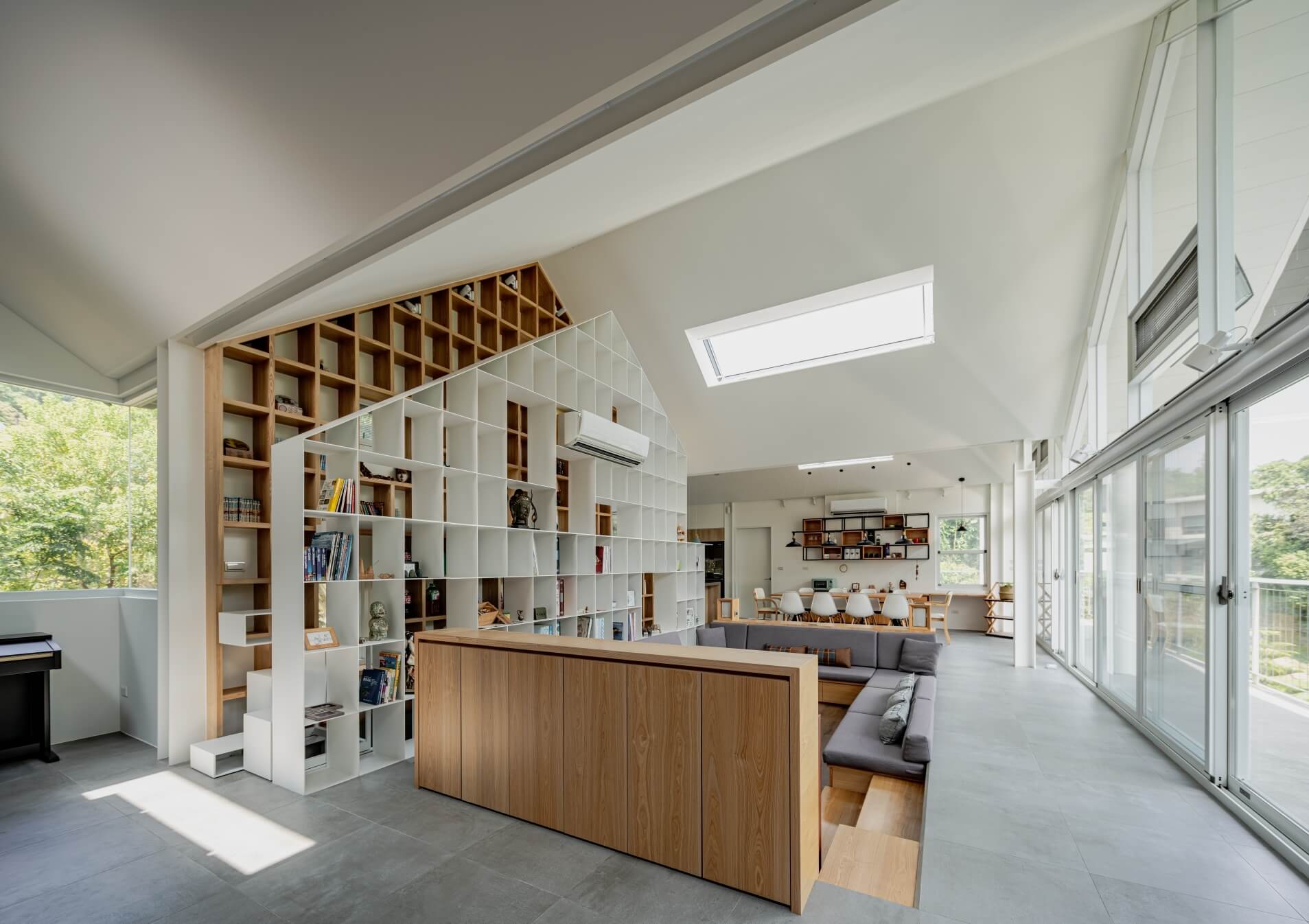 新竹私人住宅山簷之家 Hsinchu Under the Roof House／Emerge Architects 上滕聯合建築師事務所