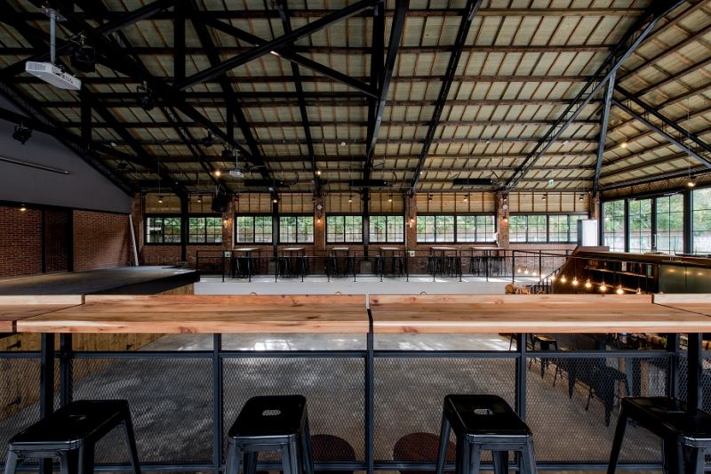 美軍俱樂部 Brick Yard 33 1/3／黃巢設計+戴小芹建築師事務所 舞台區