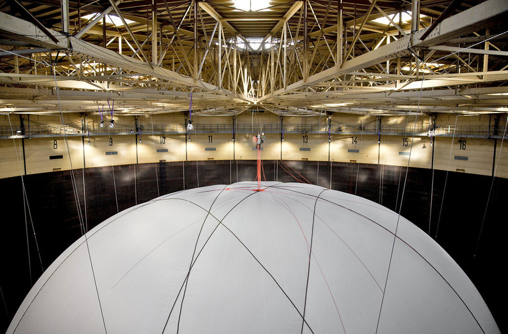  Big Air Package大空氣包／Christo and Jeanne-Claude