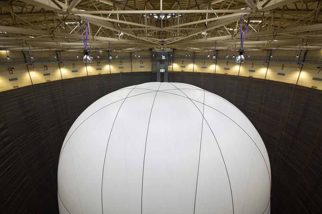  Big Air Package大空氣包／Christo and Jeanne-Claude