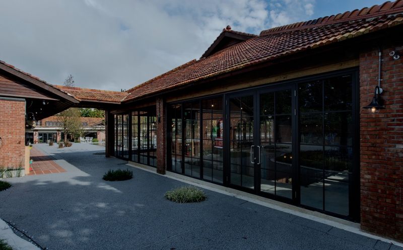 美軍俱樂部 Brick Yard 33 1/3／黃巢設計+戴小芹建築師事務所