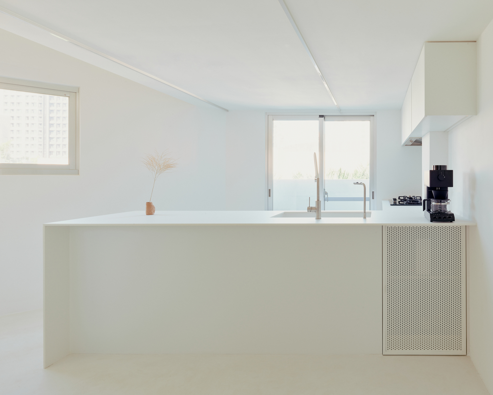 Taiwan Small Aprtment interior design renovation 公寓改造室內設計，IT之家／兩册空間制作所