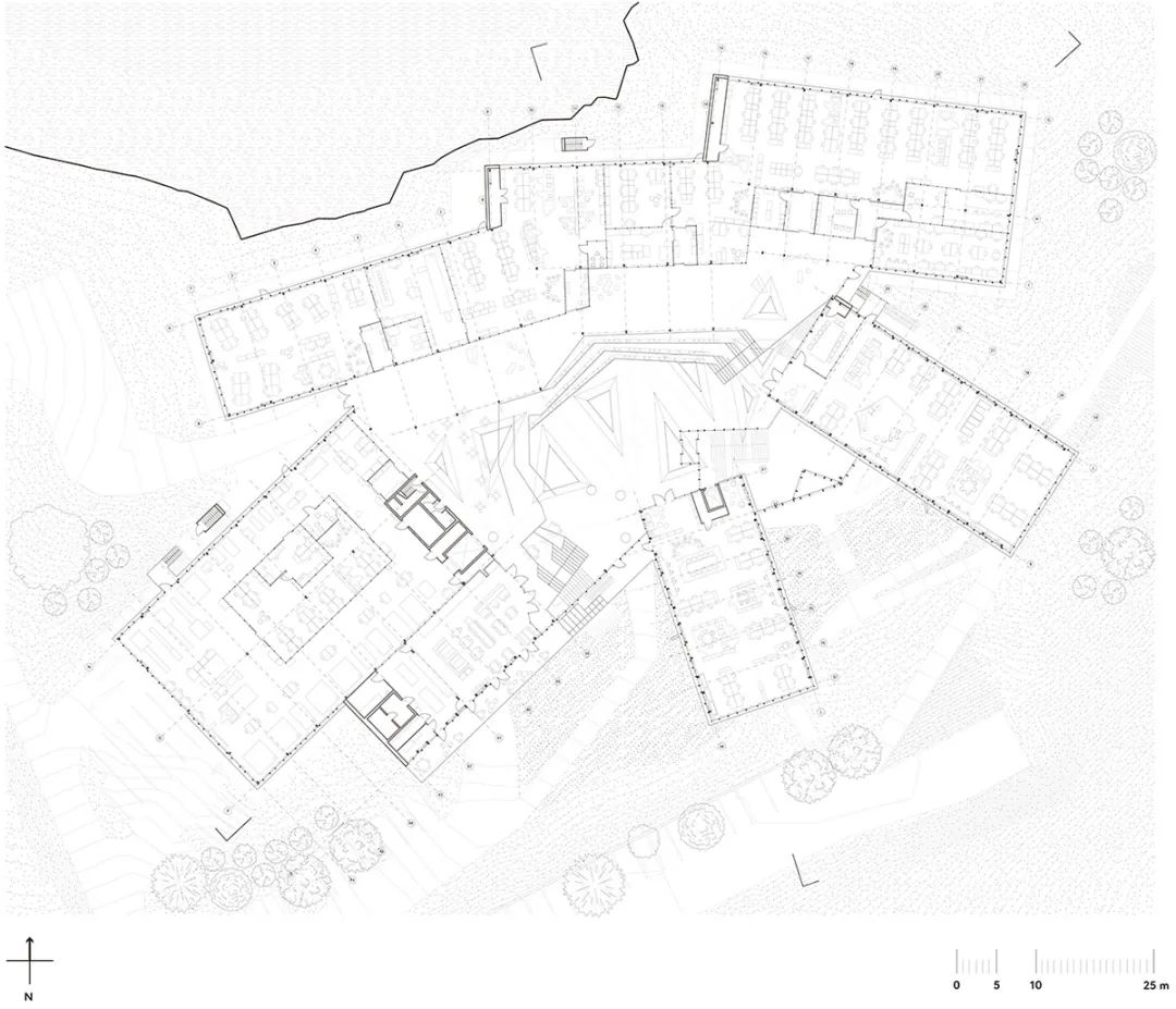 上層平面圖 © Kuník de Morsier architectes