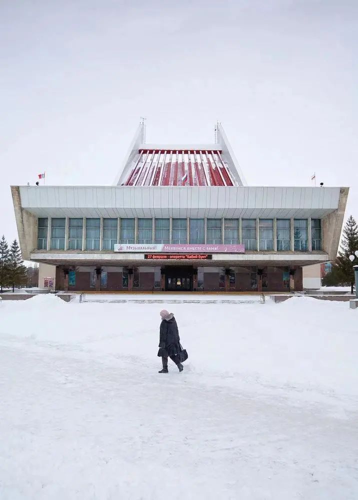 《Concrete Siberia（混凝土西伯利亞）》前蘇聯建築