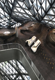Zaha Hadid Architects，澳門新濠天地摩珀斯酒店，2019年照片由新濠博亞娛樂提供