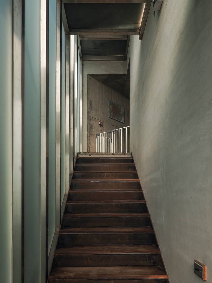 樓梯空間 竹北許宅 私人住宅 Taiwan House／徐純一 i²建築研究室