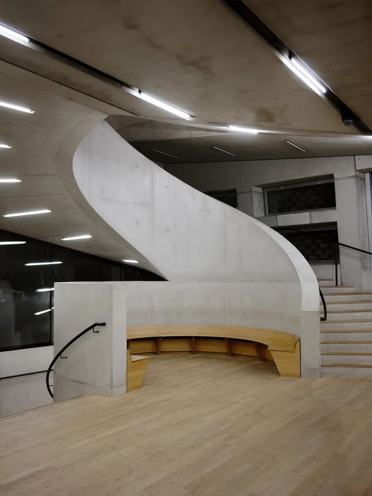 倫敦泰德美術館London Tate Modern Switch／Herzog & de Meuron