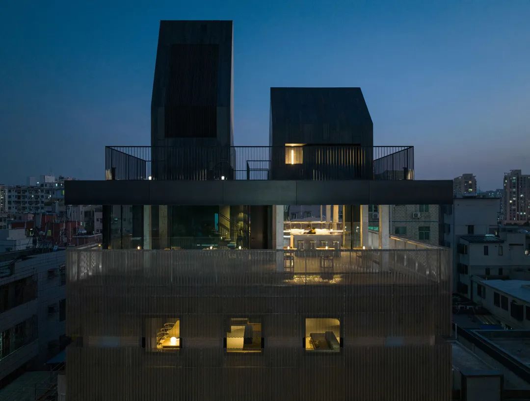 酒店頂樓夜間景觀 深圳南頭古城有熊酒店 Shenzhen Hotel/如恩設計研究室
