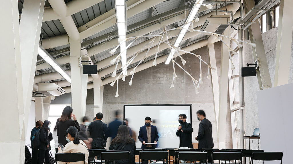 JJP潘冀聯合建築師於2022虎年開春之際，與成功大學建築學系共同舉辦全系跨年級的垂直競圖（提供：JJP潘冀聯合建築師、攝影：沿岸製作）