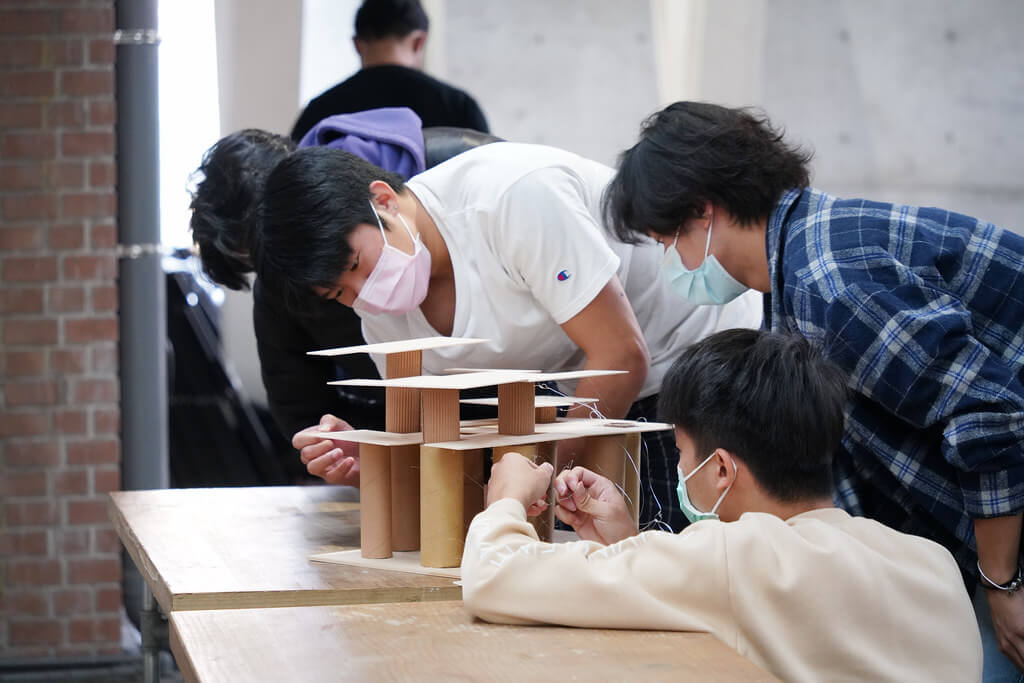 面向真實的「原」宇宙，JJP偕成功大學建築系以「垂直競圖」激盪設計想像，探索未來建築