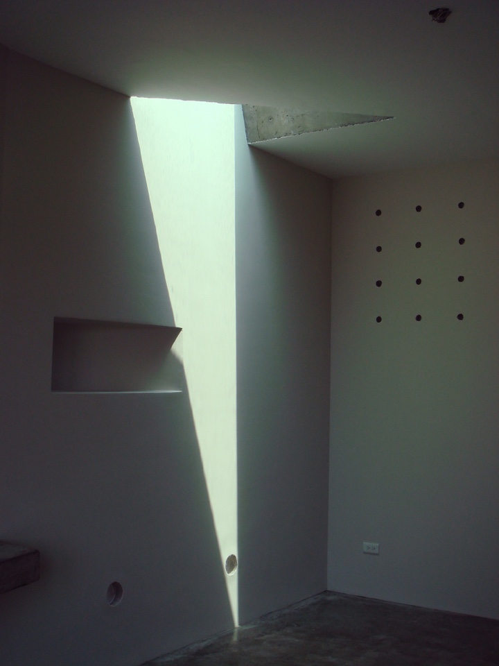高雄路竹洪宅-小鐵道屋／徐純一 i²建築研究室