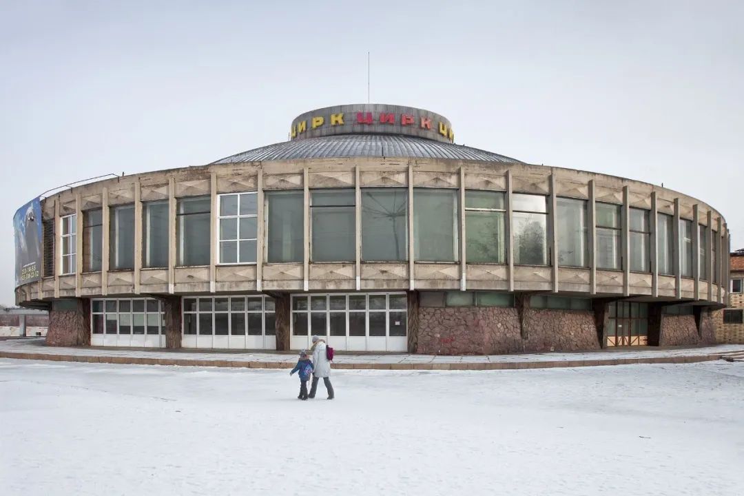 《Concrete Siberia（混凝土西伯利亞）》前蘇聯建築