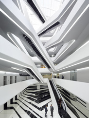 Zaha Hadid Architects，莫斯科Dominion Tower中庭，2015年／Hufton + Crow.拍攝