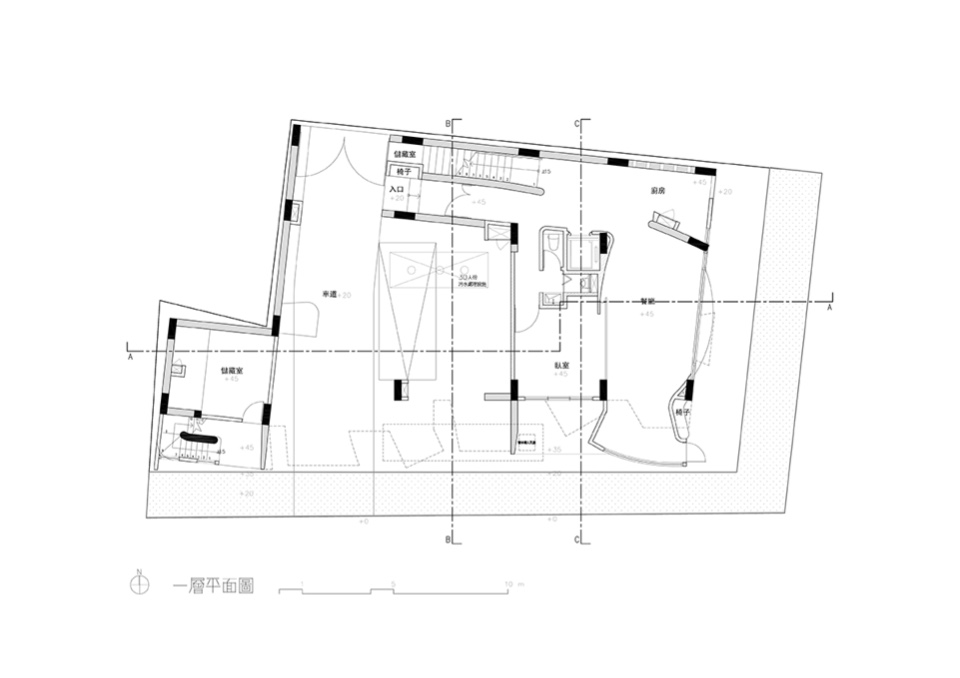 一層平面圖 屏東光現旅宿／徐純一 i²建築研究室