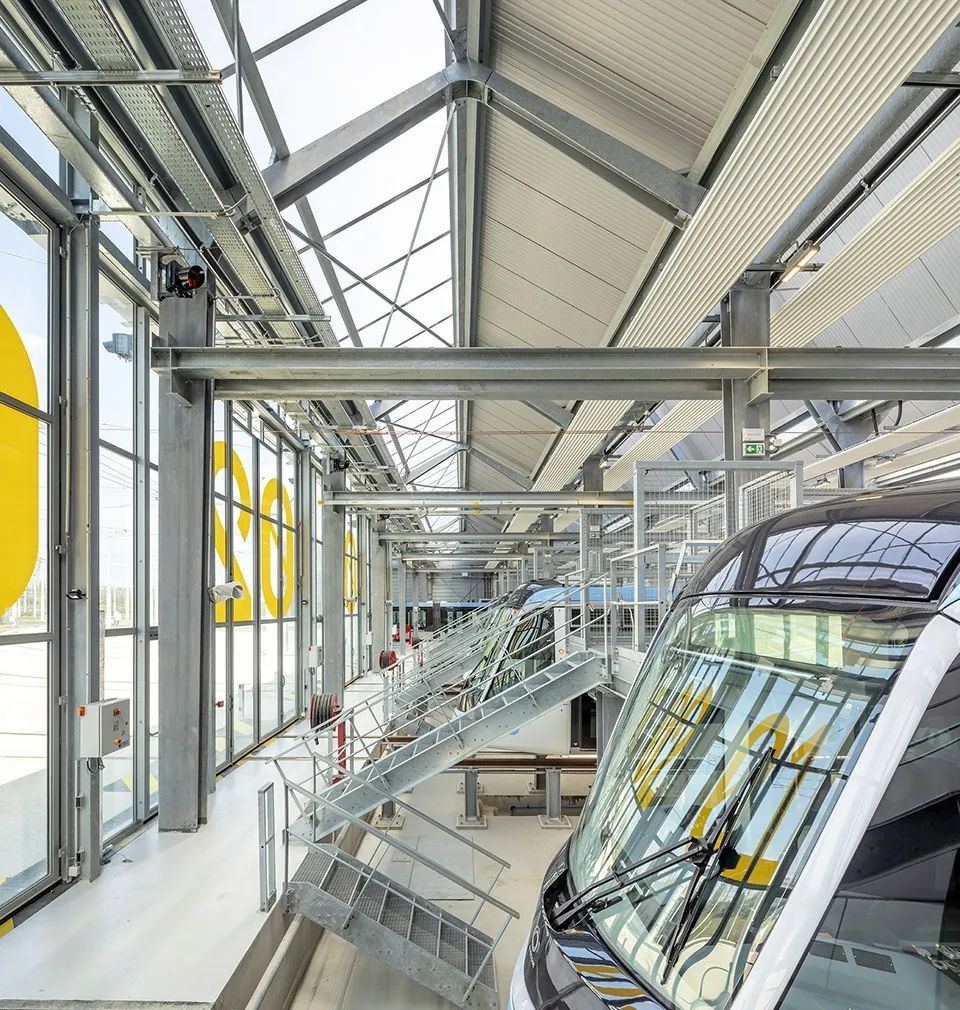 維修大廳 巴黎T9有軌電車維護與倉儲中心T9 tramway maintenance and warehousing center Paris／Ferrier Marchetti Studio