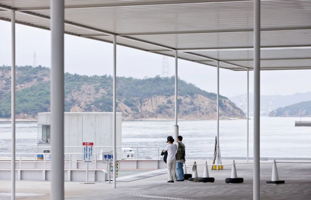 Naoshima Ferry Terminal直島渡輪碼頭／SANAA