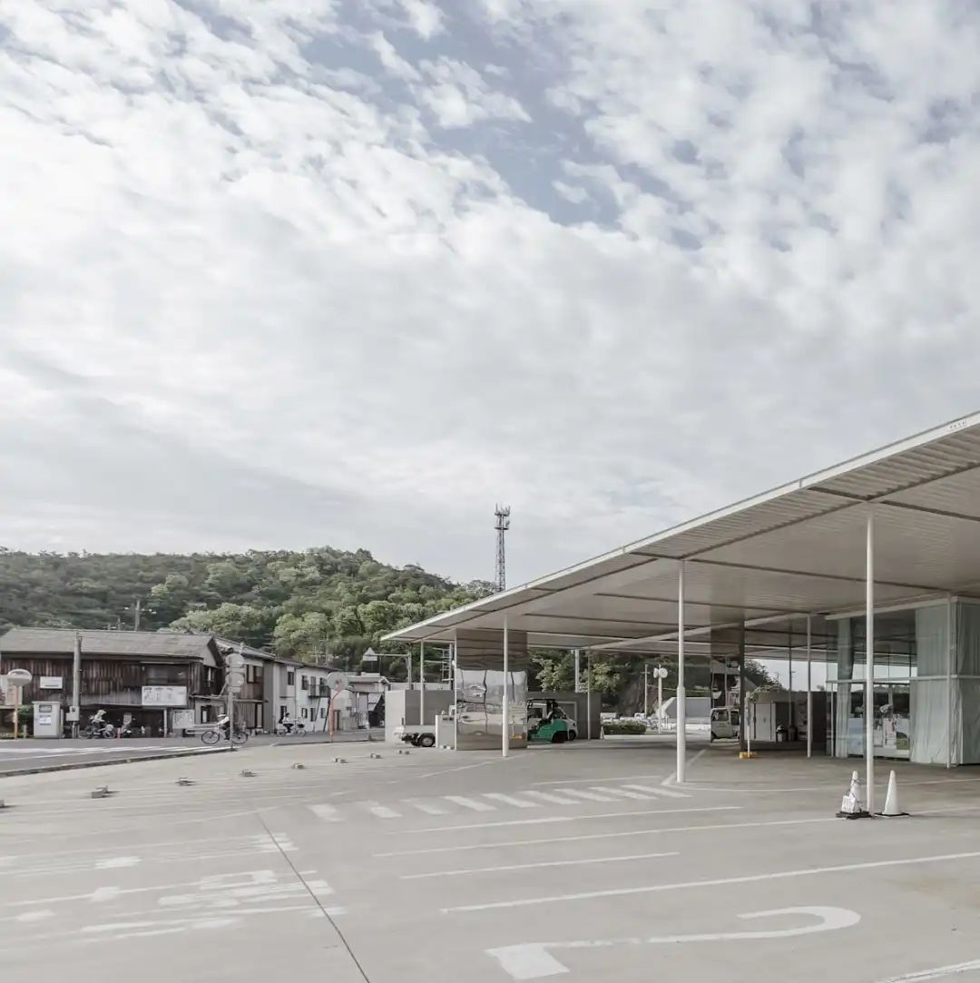 Naoshima Ferry Terminal直島渡輪碼頭／SANAA