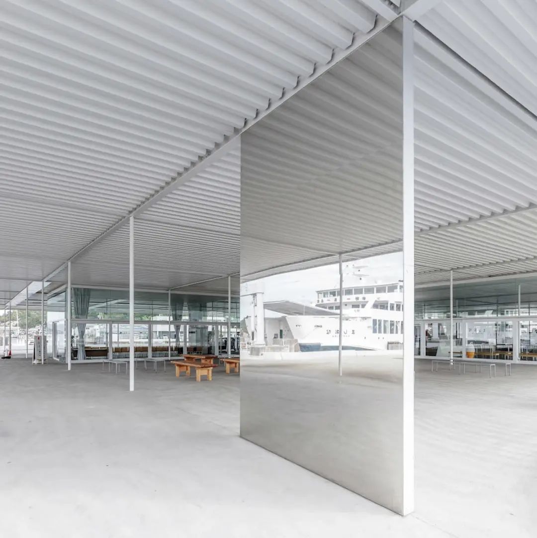 Naoshima Ferry Terminal直島渡輪碼頭／SANAA
