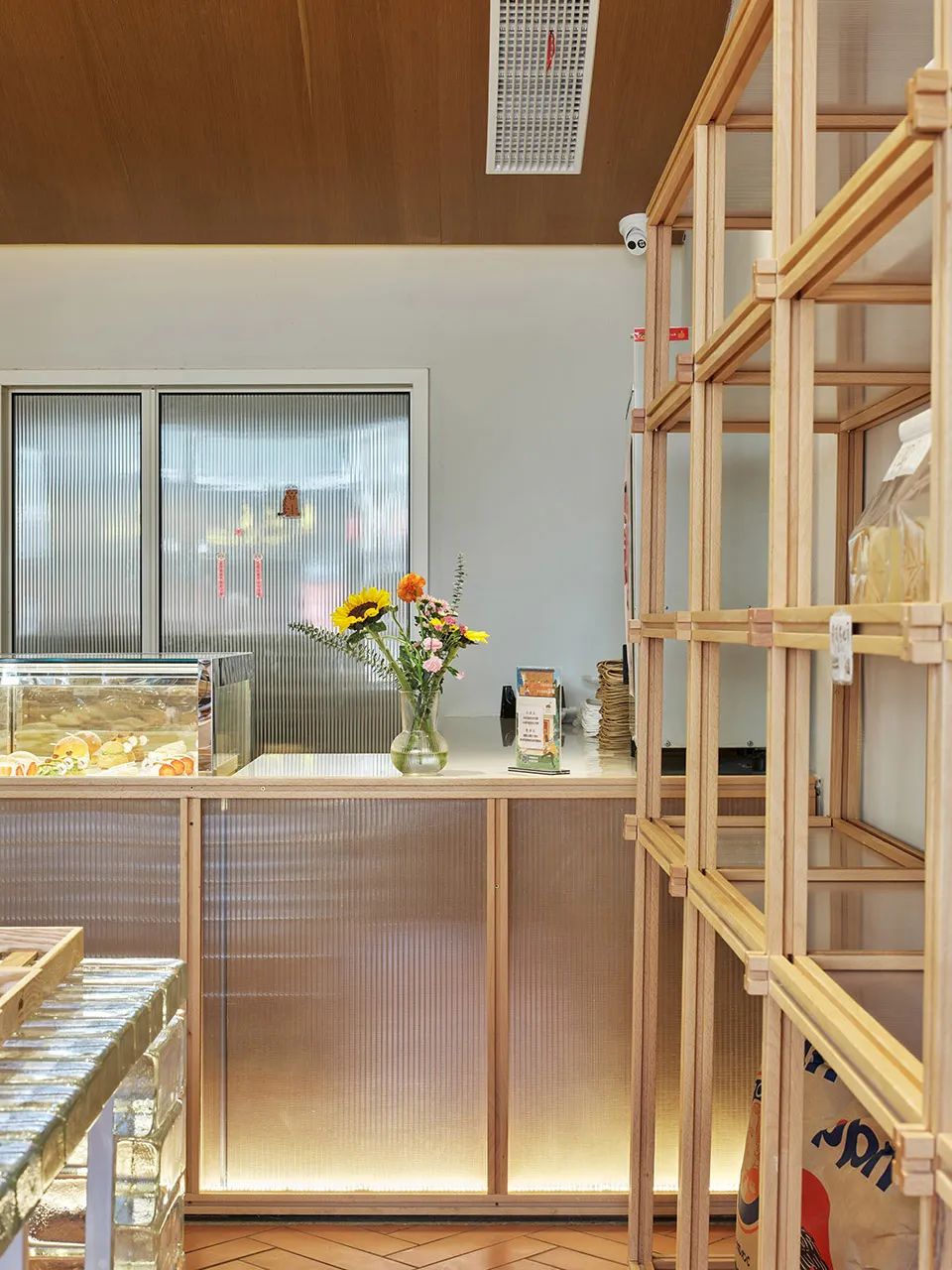 蘇州日系麵包店Poka Poka Bakery／築寸空間設計