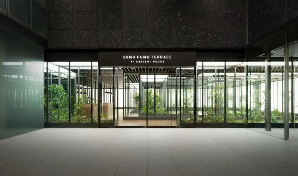 ，日本最大住宅建商積水房屋（Sekisui House Ltd）設計的接待會館「Sumu Fumu Terrace」室內設計／Nendo佐藤大