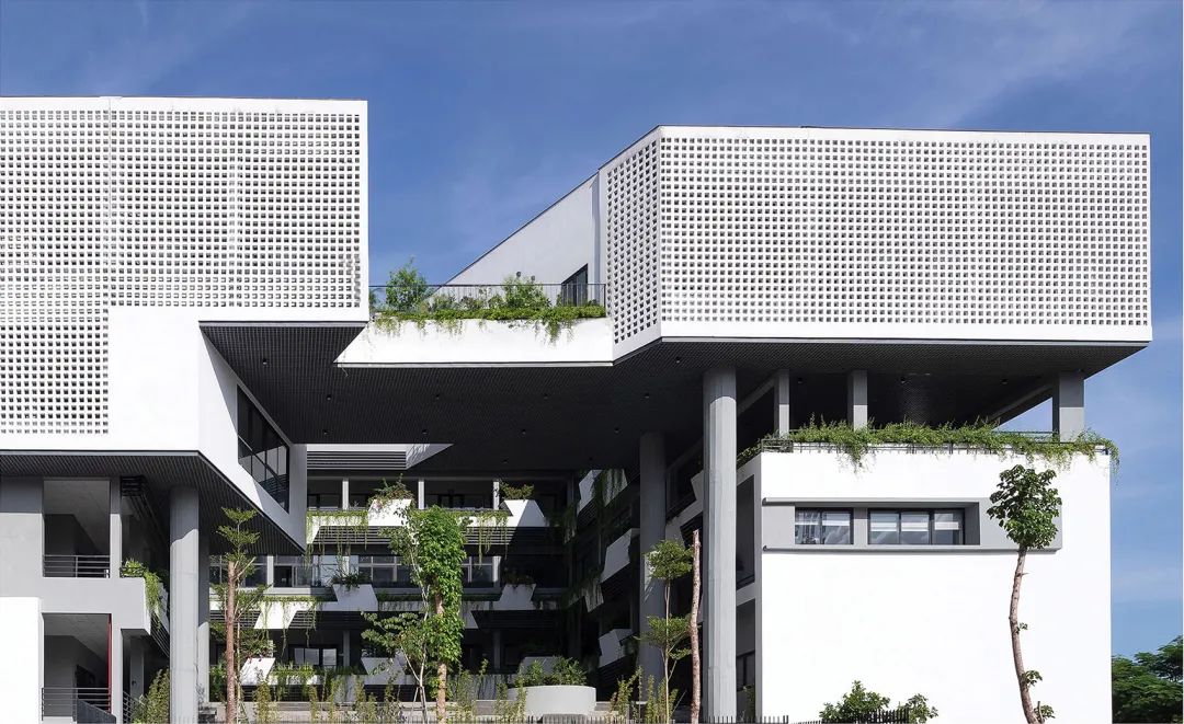 越南高等數學研究所／1+1>2 Architects