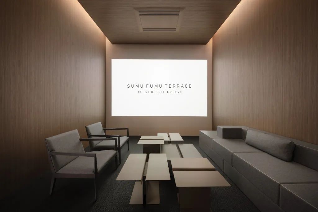 ，日本最大住宅建商積水房屋（Sekisui House Ltd）設計的接待會館「Sumu Fumu Terrace」室內設計／Nendo佐藤大