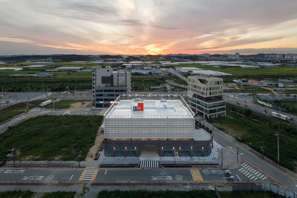 韓國京畿道立體停車場PYTK/Urban Ark Architects