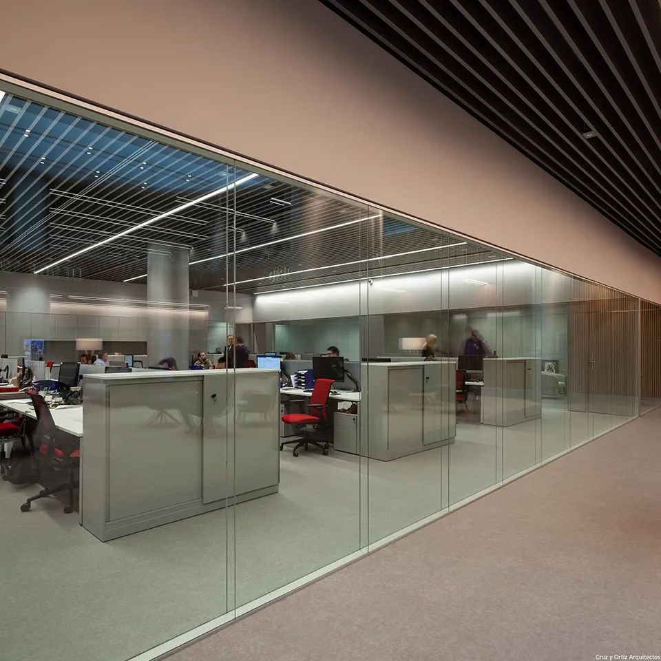 辦公室 ©Manolo Espaliú 馬德里競技俱樂部辦公室室內設計Club Atlético de Madrid interior design／Cruz y Ortiz Arquitectos