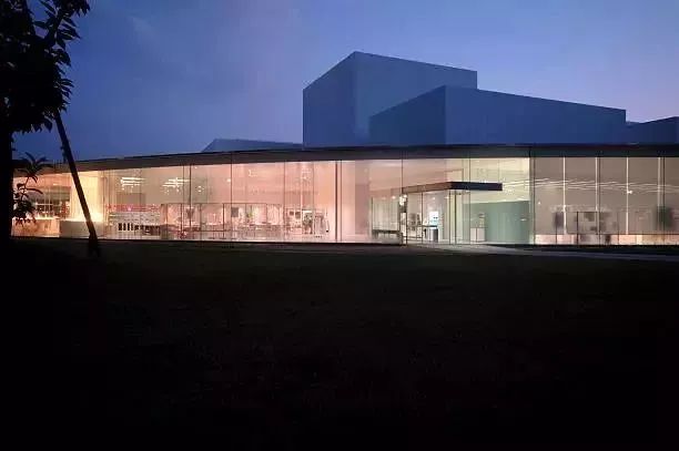 金澤21世紀美術館 金沢21世紀美術館 かなざわにじゅういちせいきびじゅつかん 21st Century Museum of Contemporary Art, Kanazawa／SANAA