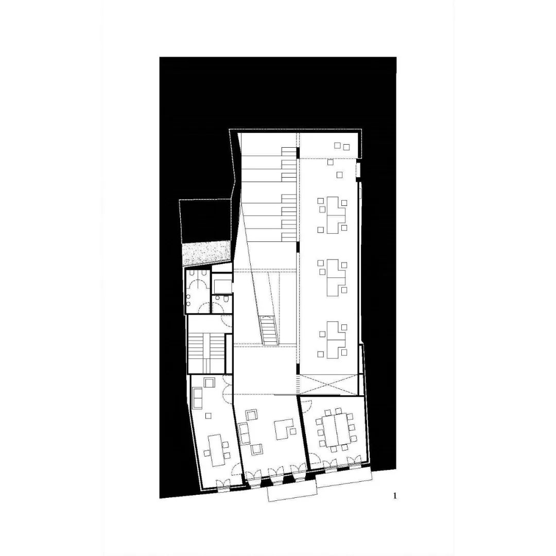 平面圖 Plan 西班牙維戈大學在市區的新總部 Edificio Redeiras - Universidade de Vigo／Abalo Alonso Arquitectos