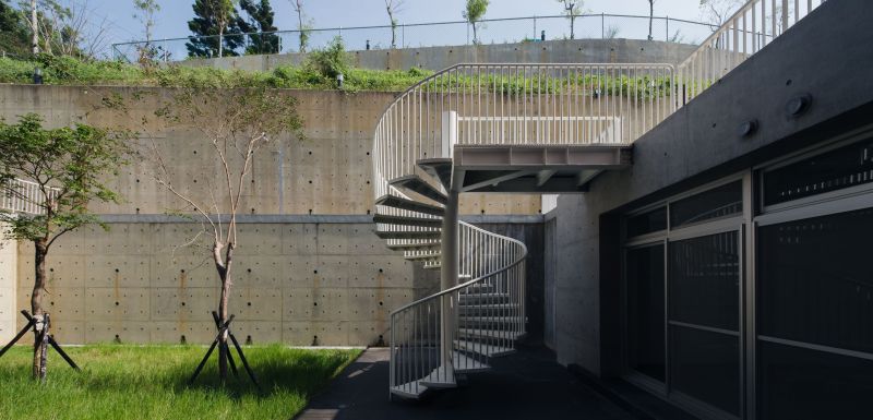 旋轉樓梯 桃園市大有消防分隊/許智凱建築師事務所