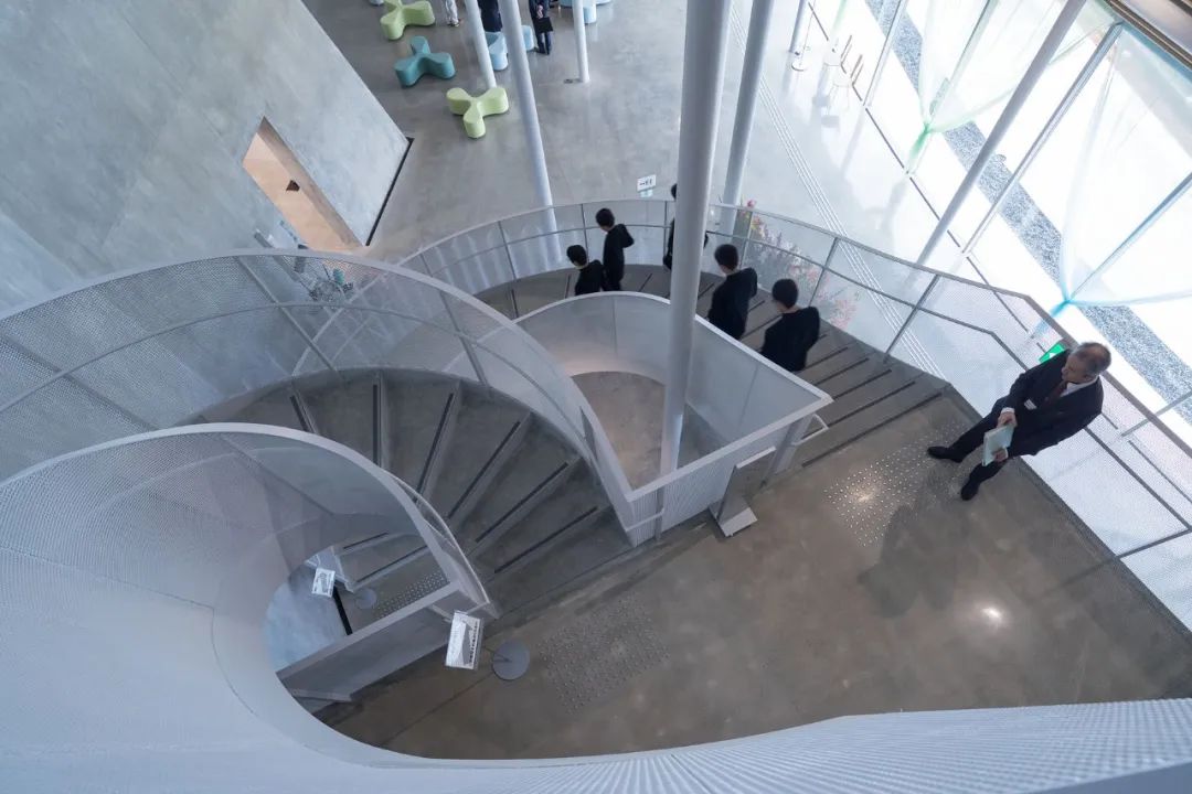 Shogin Tact Tsuruoka 荘銀タクト鶴岡 (鶴岡市文化会館)／SANAA+Shinbo Architects + Ishikawa Architects