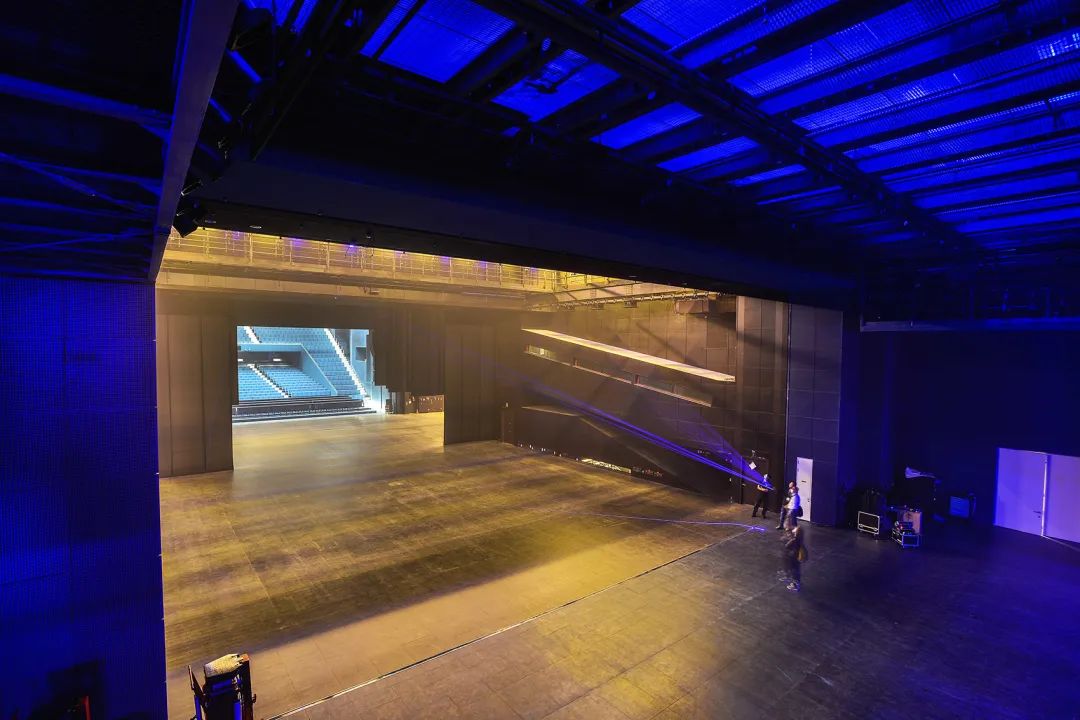 超級大劇院 taipei performing arts center台北表演藝術中心／OMA Rem Koolhaas
