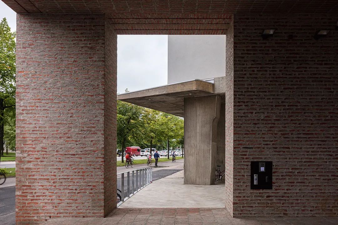 赫爾辛基藝術大學University of the Arts Helsinki／JKMM Architects