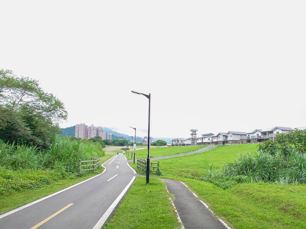 新店溪左岸自行車道溪州部落段