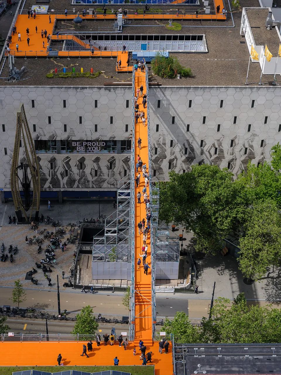 Rotterdamse Dakendagen 橫跨Coolsingel大街的人行步橋 Rotterdam 鹿特丹屋頂 Rooftop Walk/MVRDV