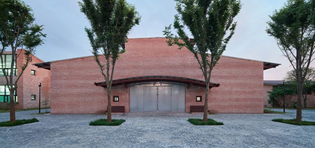 丁蜀成校／亙建築師事務所 © 陳顥