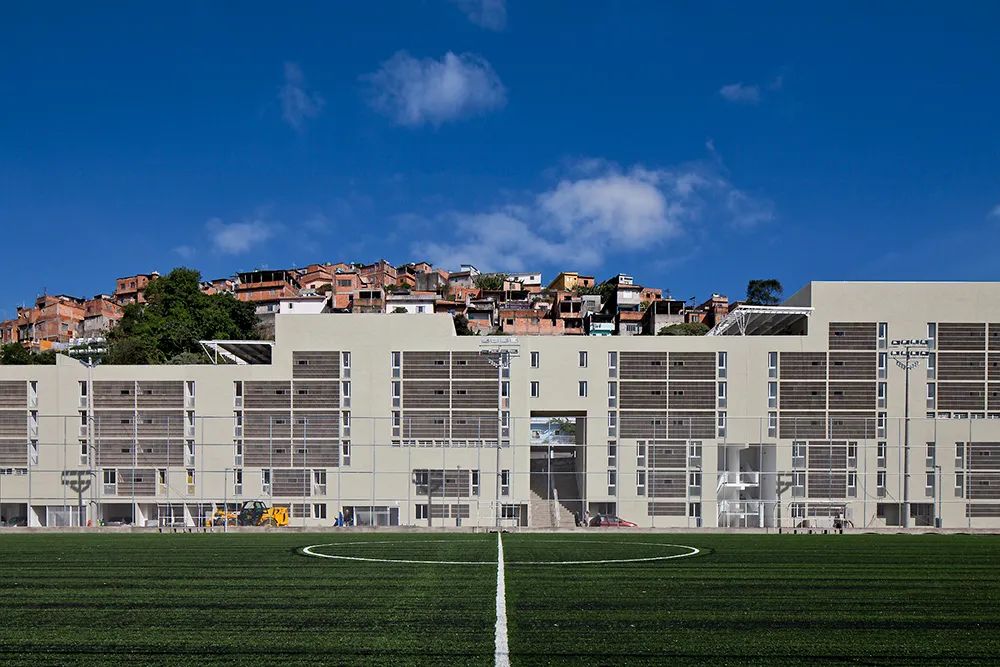   Novo Santo Amaro V 社會住宅   建築設計：Vigliecca & Associados