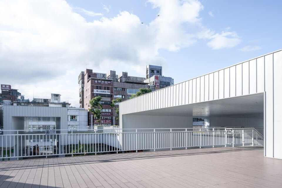 E-square基隆東岸廣場／梁豫漳、蔡大仁、吳明杰 禾磊建築
