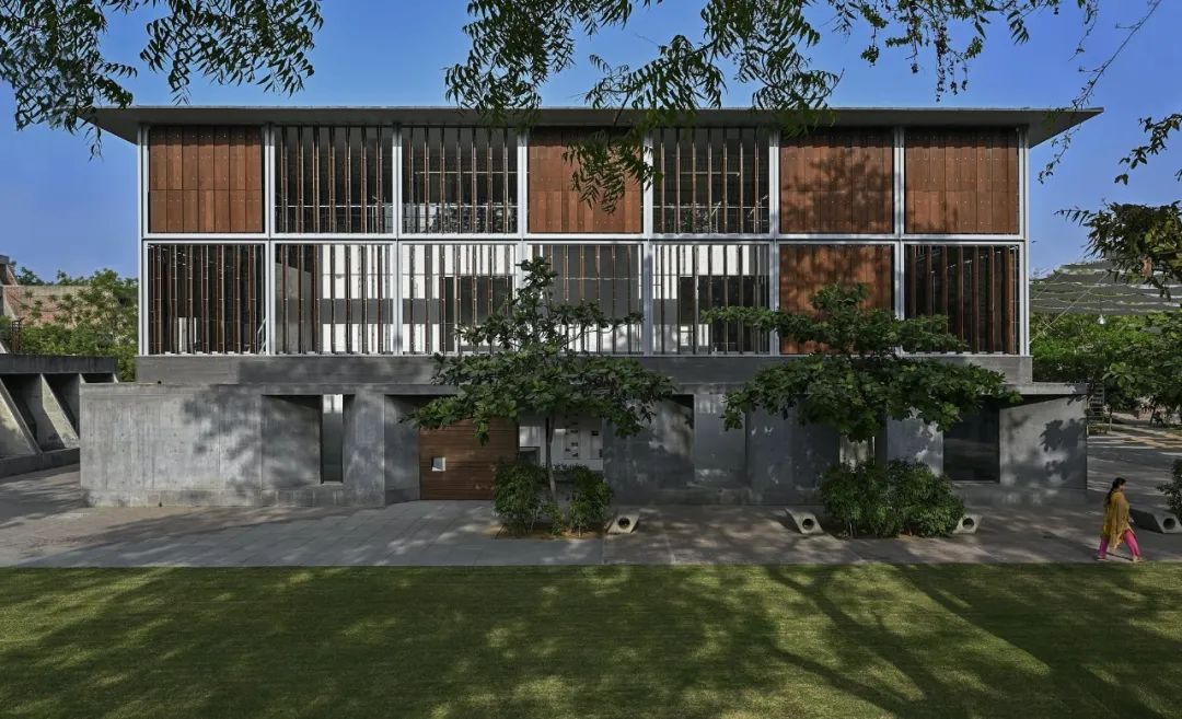  CEPT 大學Lilavati Lalbhai 圖書館 設計：RMA Architects / Rahul Mehrotra 作品位置：阿默達巴德，印度 Ahmedabad, India