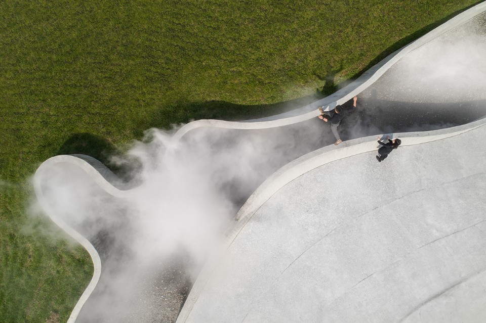 地景裝置高雄水水／曾令理 趙尉翔 辜達齊 一起設計＋偶然設計