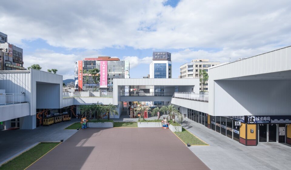 E-square基隆東岸廣場／梁豫漳、蔡大仁、吳明杰 禾磊建築