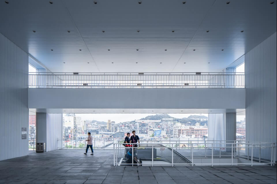 E-square基隆東岸廣場／梁豫漳、蔡大仁、吳明杰 禾磊建築