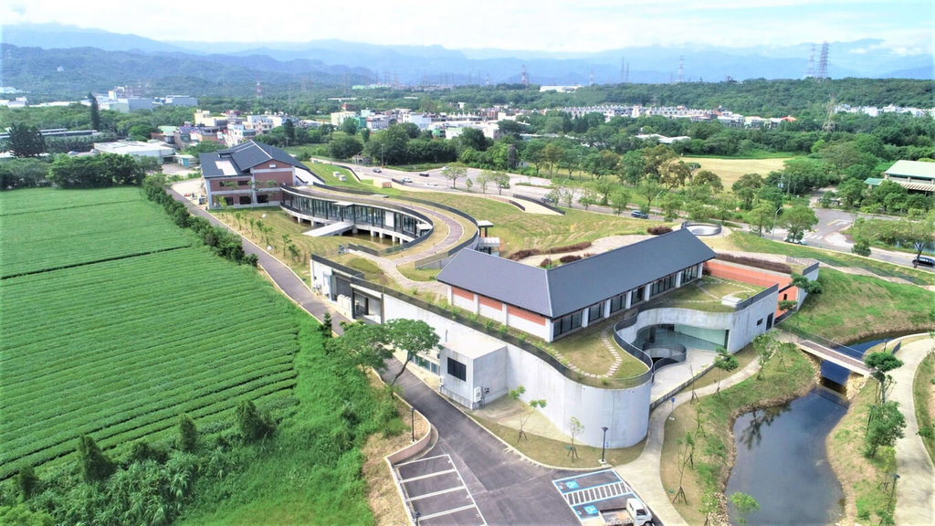 「台灣客家茶文化館暨周邊景觀工程」，在本屆美國繆思設計獎（Muse Design Awards）中，從6000多件參賽作品中脫穎而出